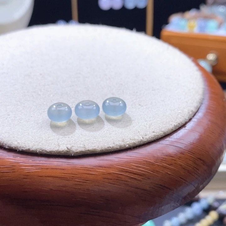 翡翠未镶嵌吊坠(不含链)多样性发其一