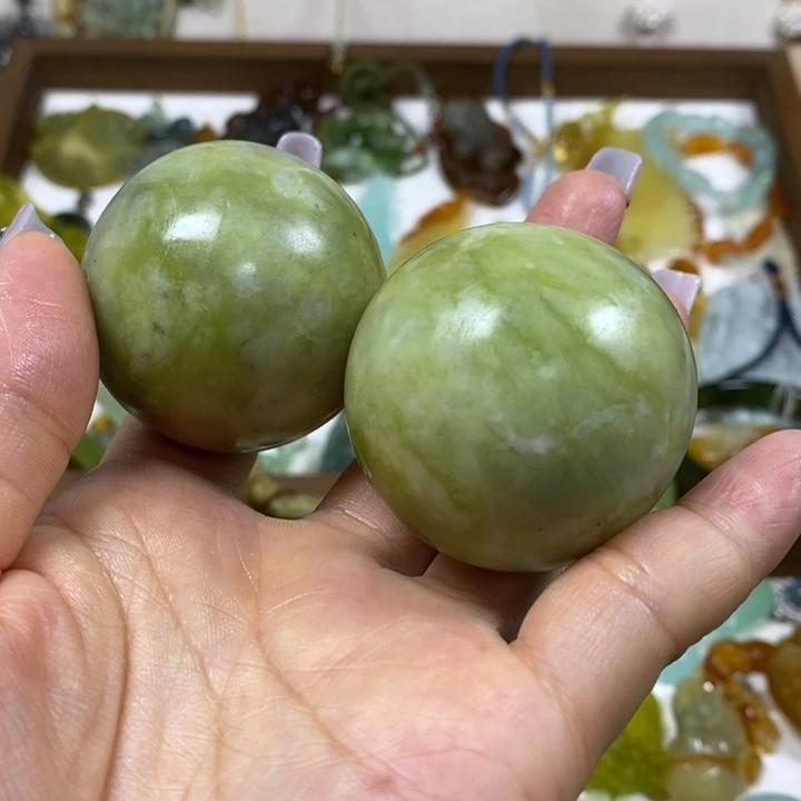 蛇纹石玉未镶嵌手球