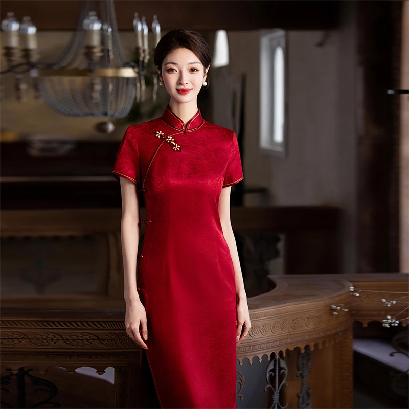 红色婚宴旗袍女2025新款春夏喜婆婆妈妈婚宴装高贵礼服真丝桑蚕丝