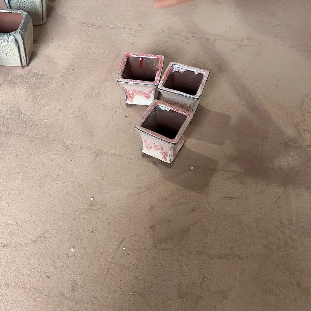 红陶口8高8四个花盆