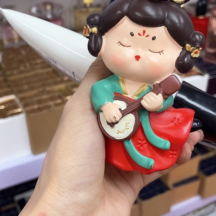 瓷片香奶奶面奶陶瓷娃娃