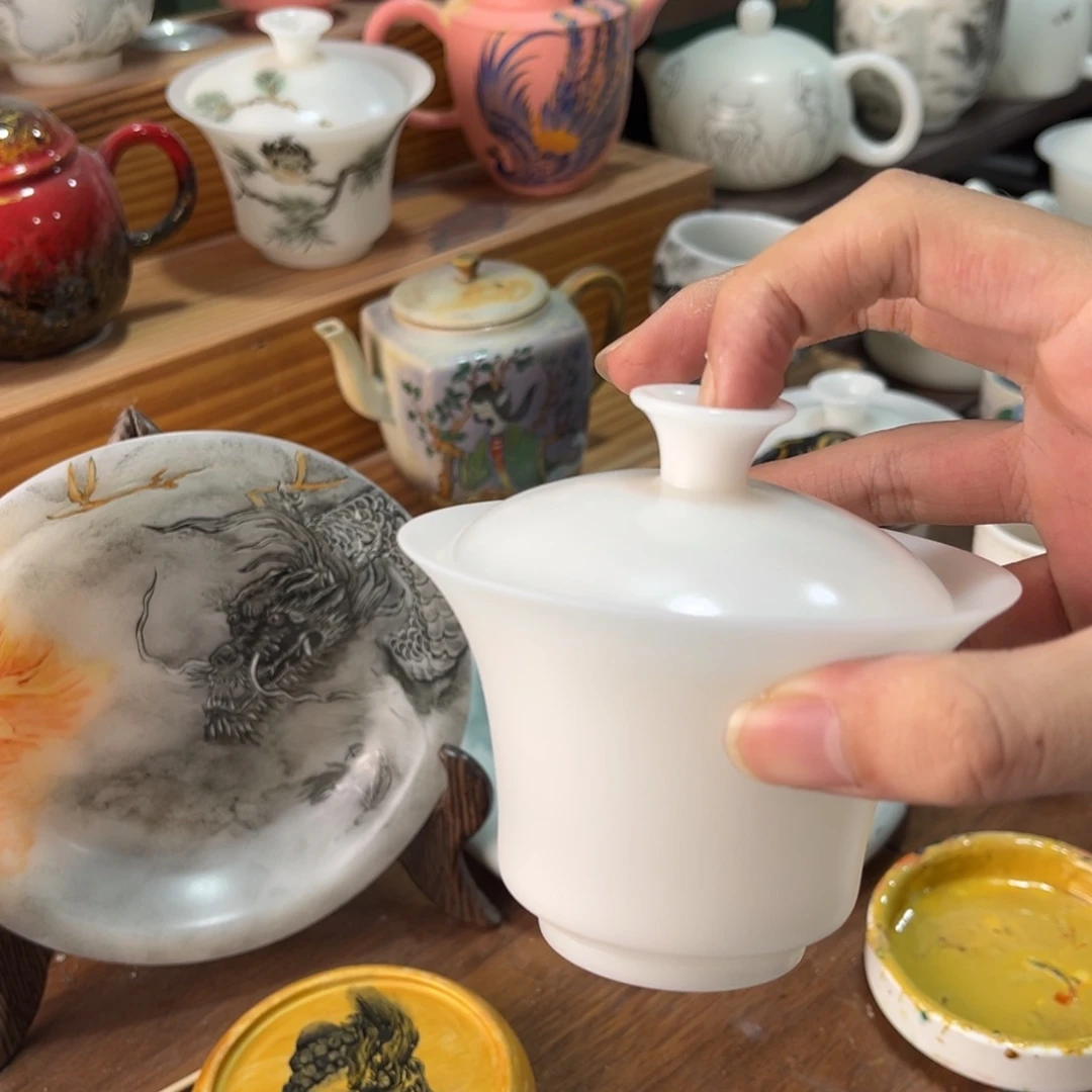 摆件德化陶瓷手绘作品