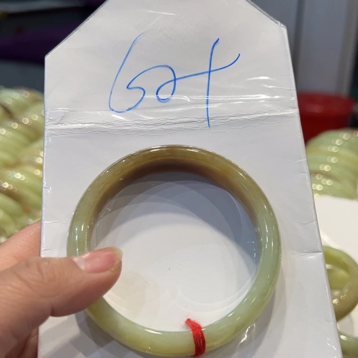 果***和田玉未镶嵌手镯