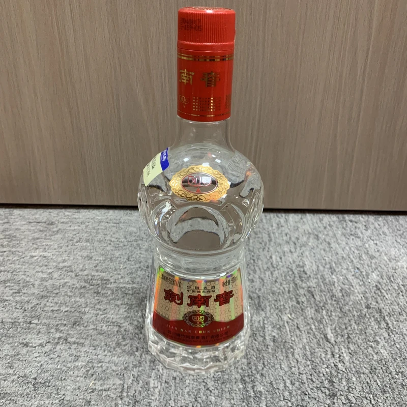 2004年剑南春52度500ml1-M25AW001386-01