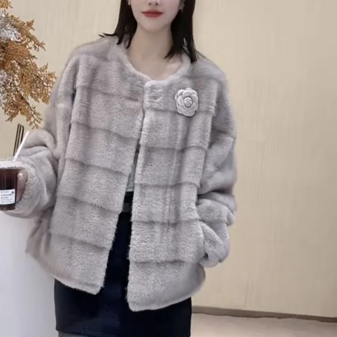 山茶花胸花装饰仿水貂毛毛外套