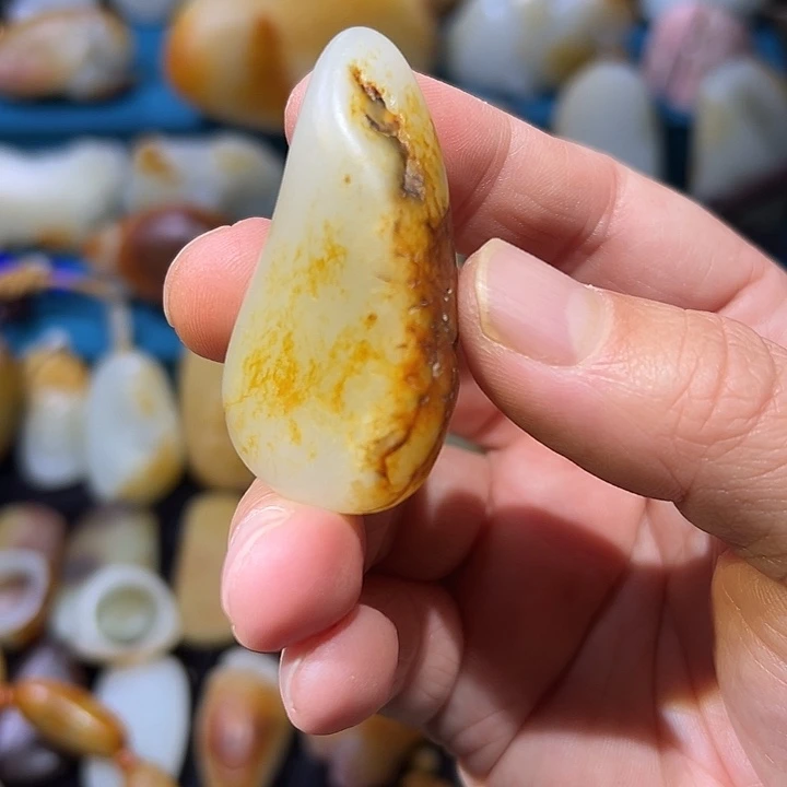 和田玉未镶嵌吊坠(不含链)