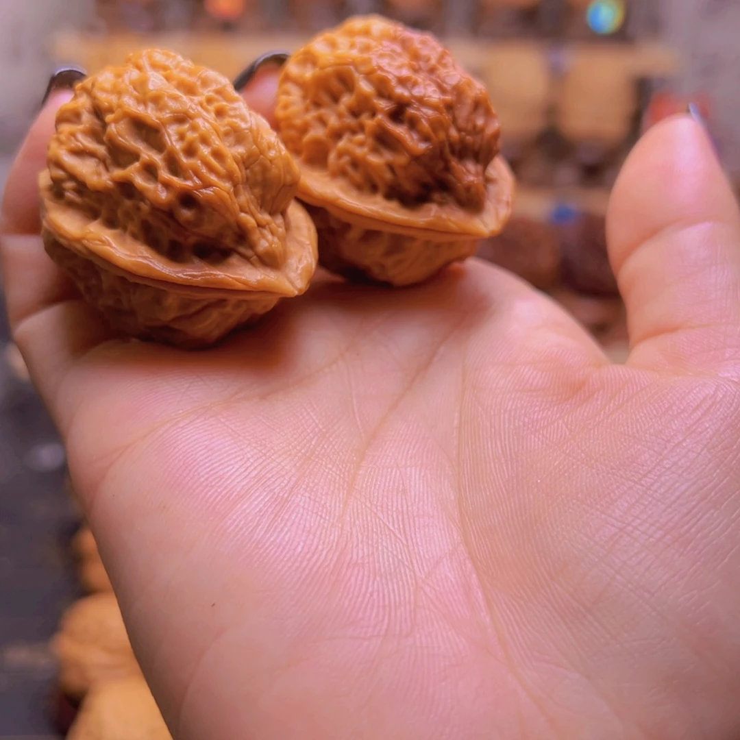 吊坠桃核卧龙金蟾H5、36……