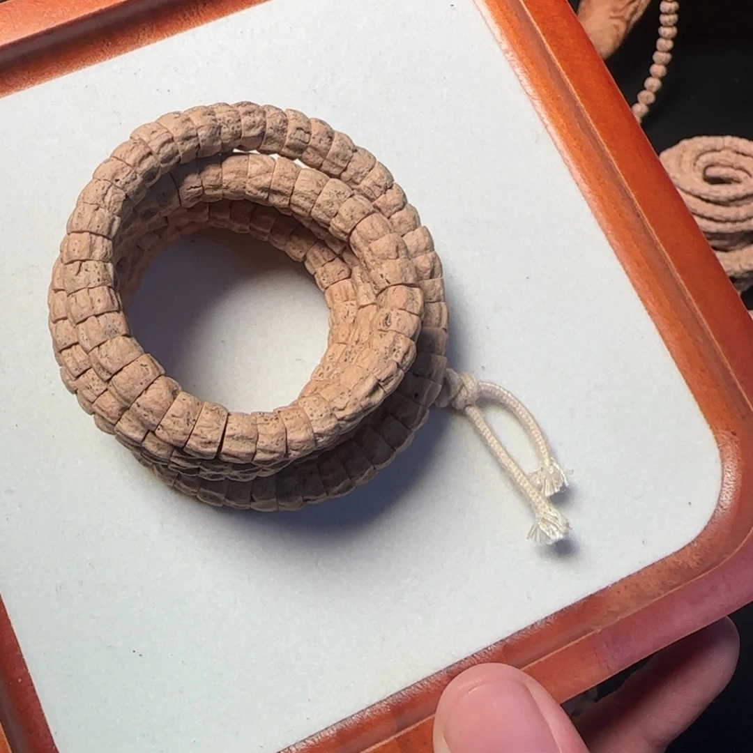 柏香籽/百香籽吊坠