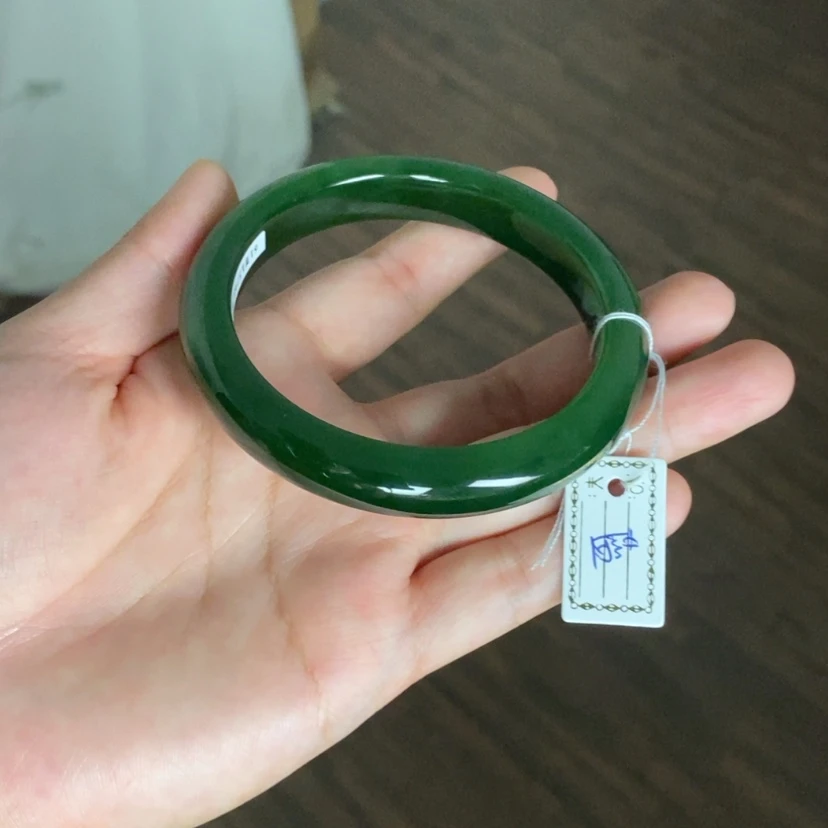 【闪购商品】未镶嵌手镯和田玉（碧玉）