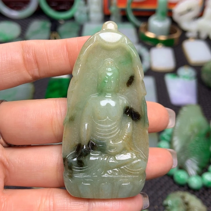 翡翠未镶嵌挂件清
