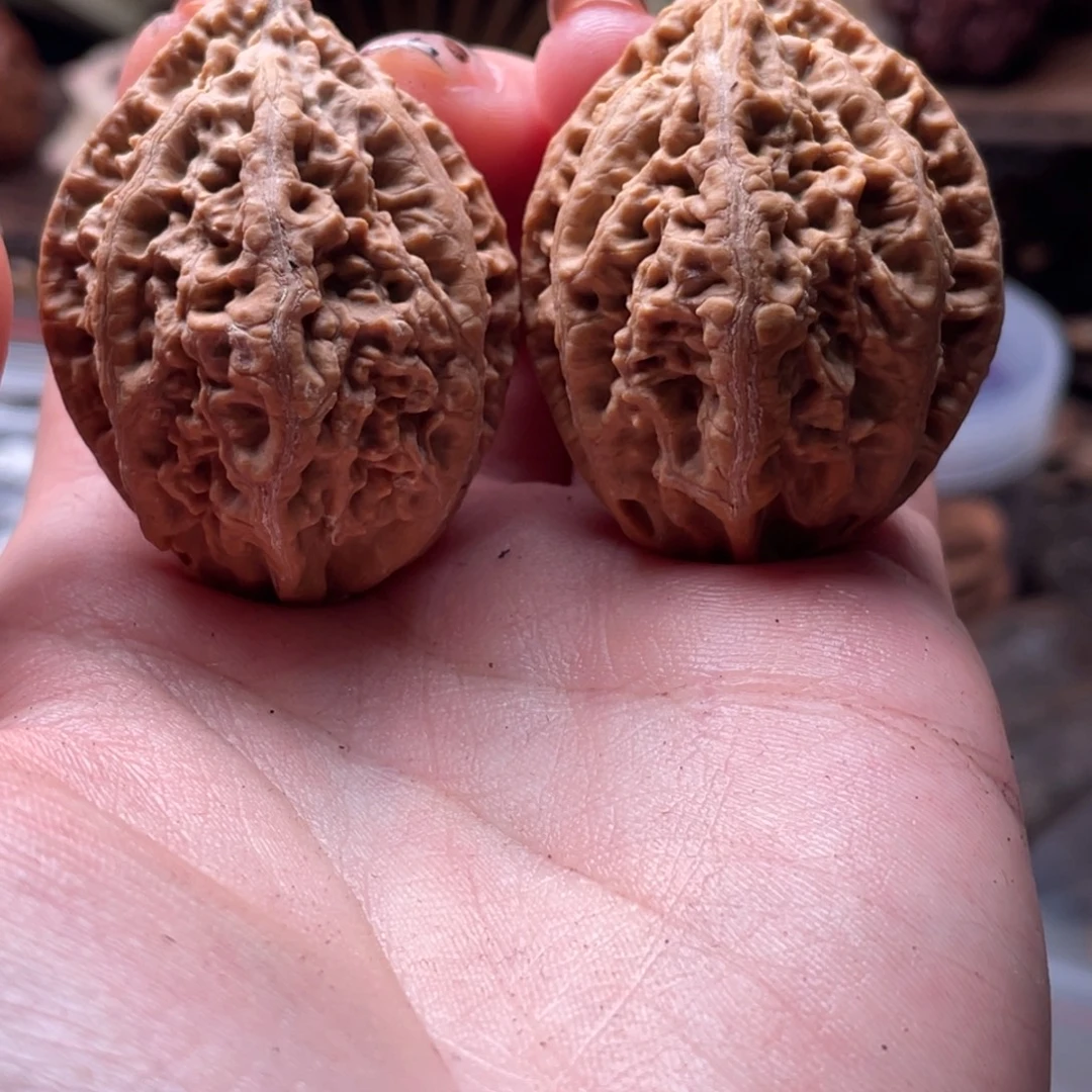 文玩核桃把件楸刀鱼60