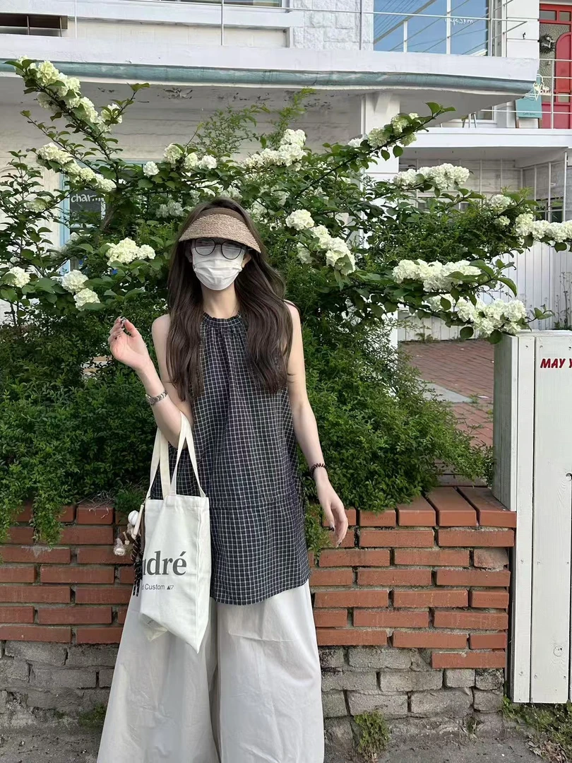 2025夏季新款老钱风高级感挂脖格子吊带背心上衣女百搭阔腿休闲裤