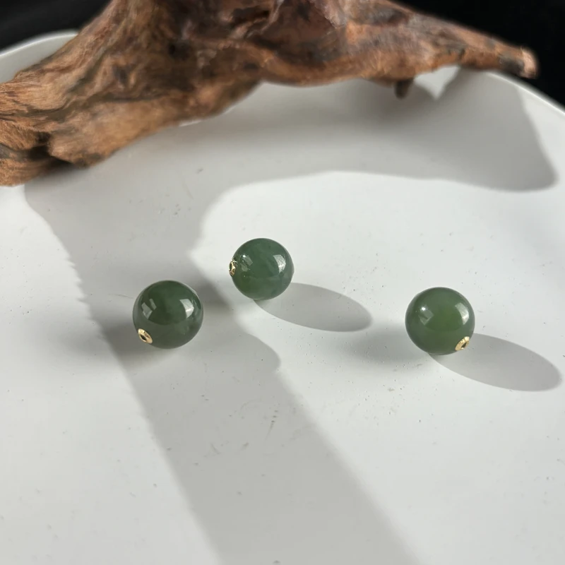 约12mm和田玉碧玉瓷蓝单珠18K金镶嵌吊坠多样性发一