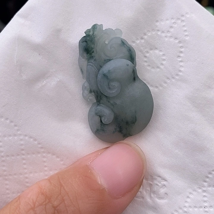 未镶嵌定制翡翠如意