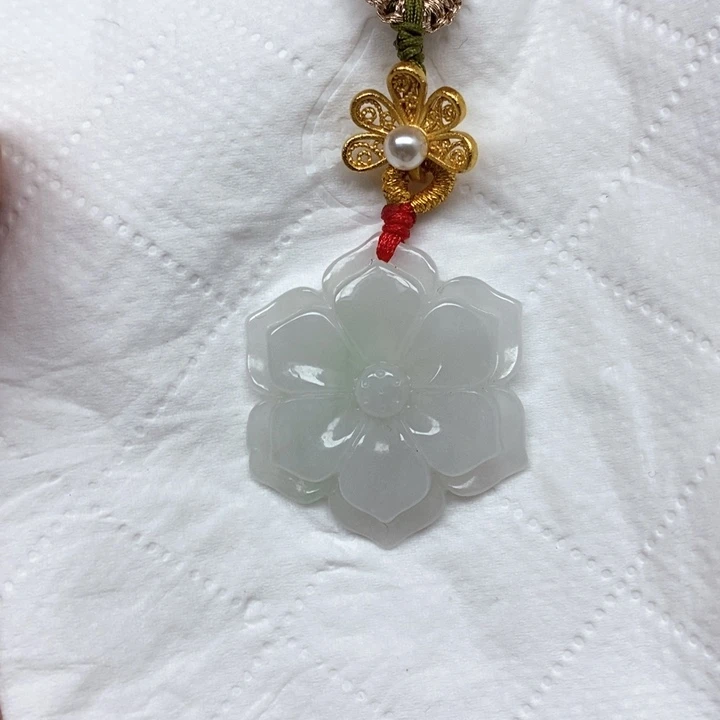 翡翠未镶嵌颈饰16号