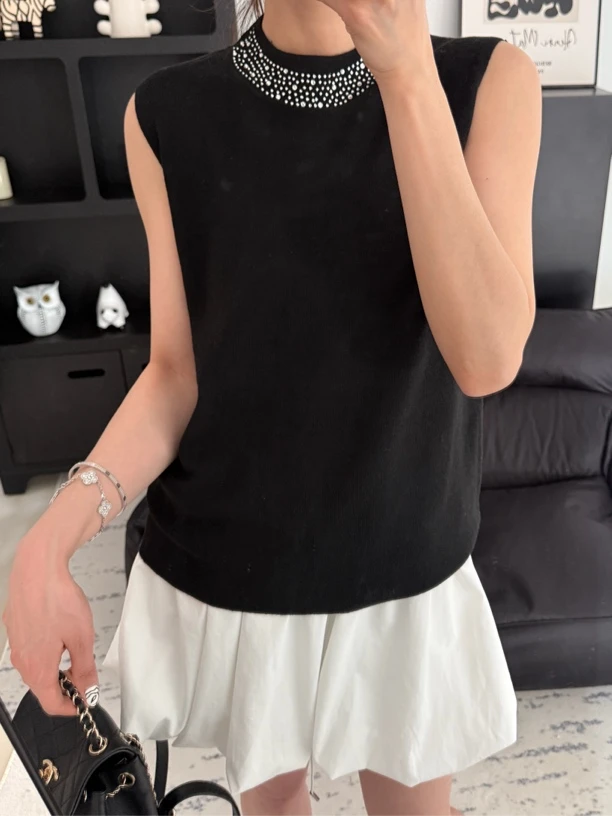 细羊毛无袖针织领口烫钻网红时尚百搭夏季外穿宽松设计感圆领气质