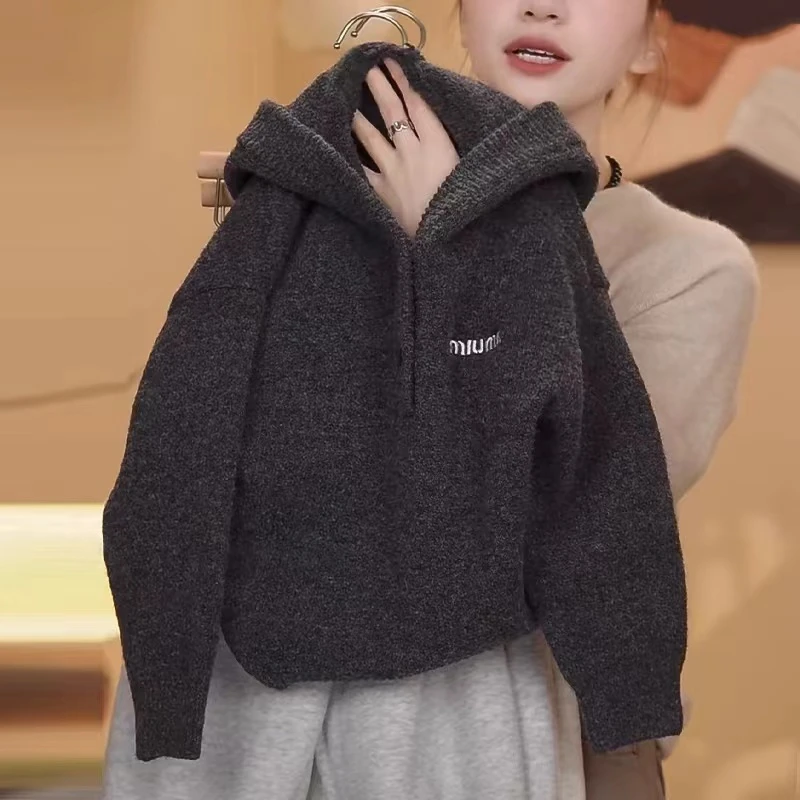 儿童韩版毛衣2025男童字母刺绣针织衫秋冬新款连帽套头上衣潮