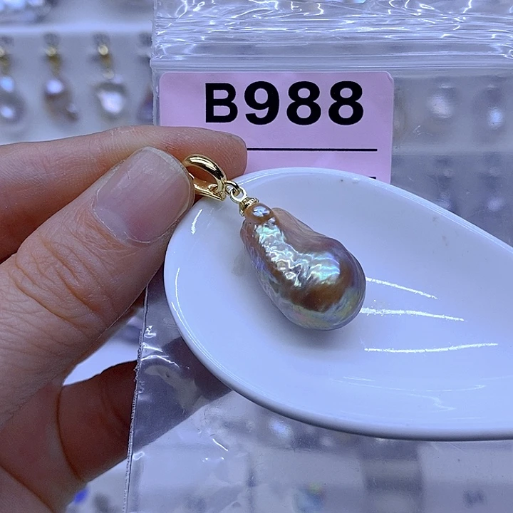 颈饰未镶嵌淡水珍珠