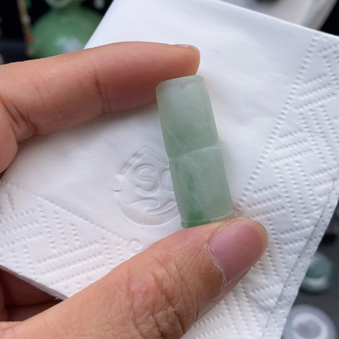 定制翡翠未镶嵌竹子