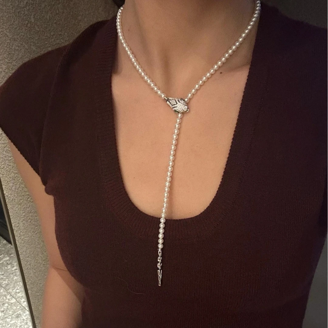 铜仿珍珠项链 蛇年款灵蛇系列人造珍珠长款高级本命年百搭毛衣链