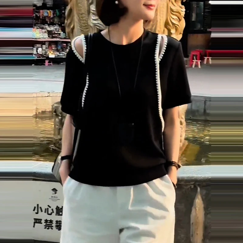 时尚洋气设计感镂空短袖t恤女夏季新款简约高级休闲显瘦百搭上衣