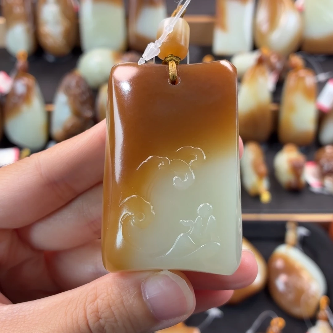 颈饰未镶嵌和田玉