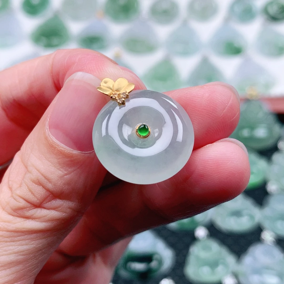 吊坠(不含链)18K金镶嵌翡翠