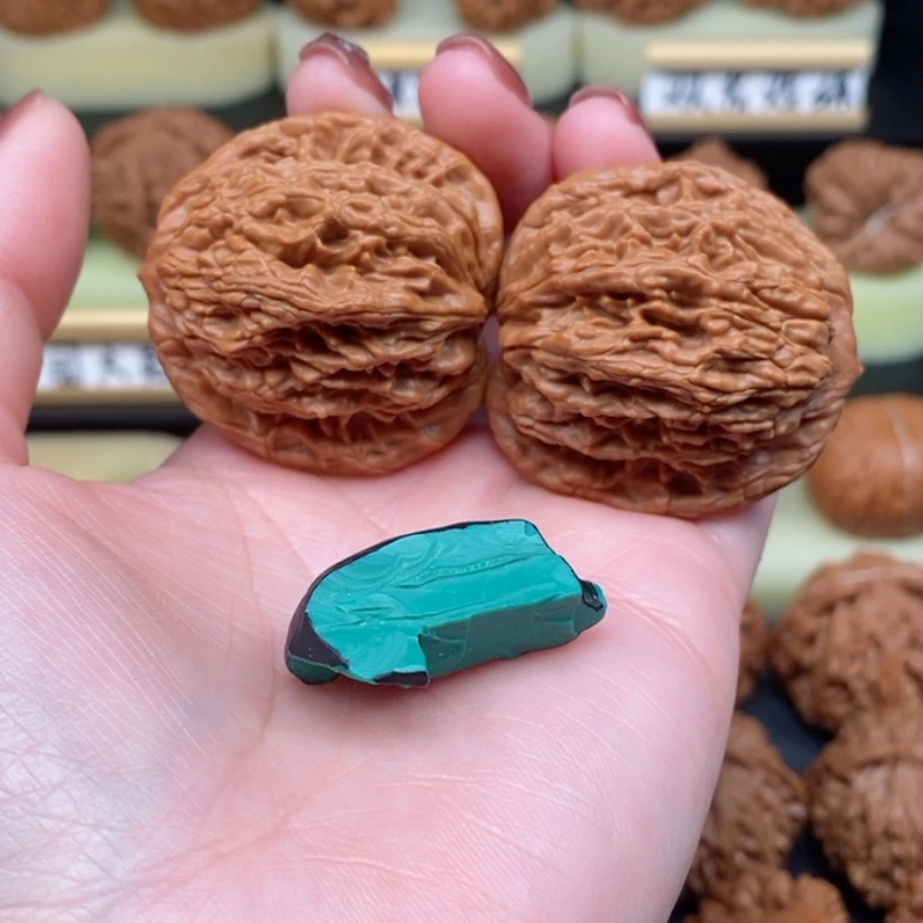 【闪购商品】文玩核桃吊坠～***～虎头