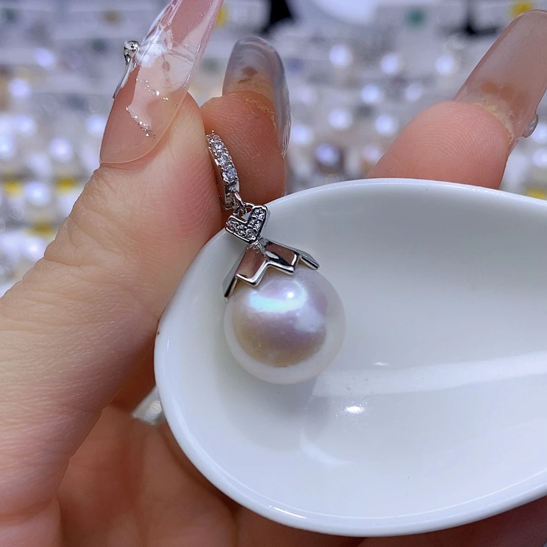 淡水珍珠合金颈饰