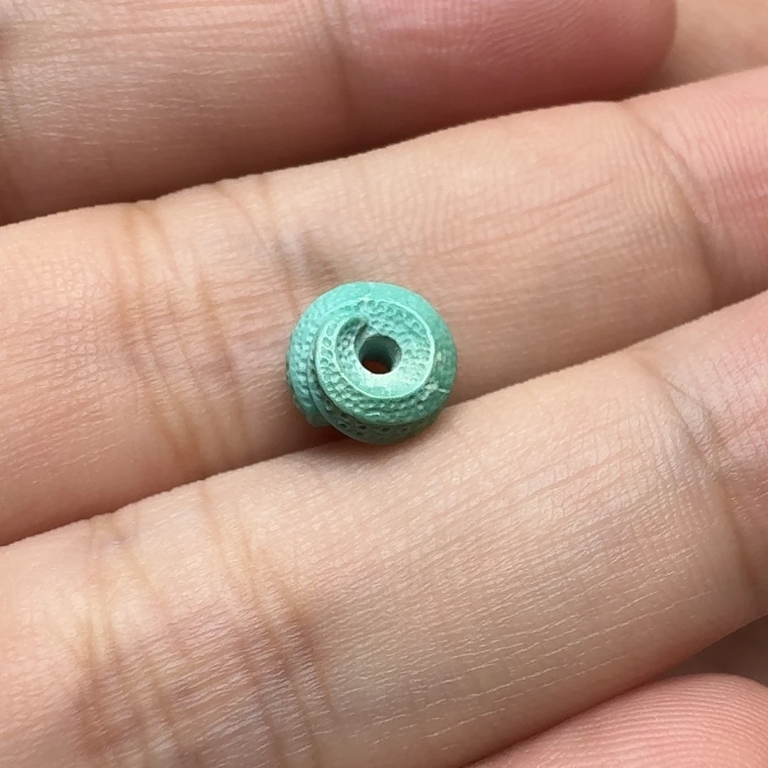 别***人绿松石未镶嵌鱿鱼圈