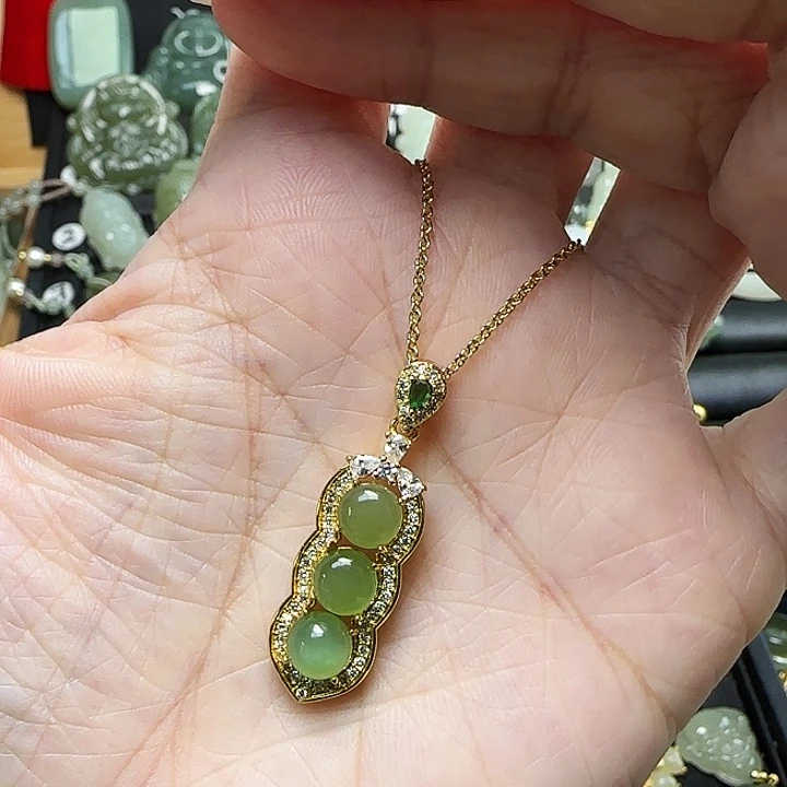 颈饰银S925镶嵌和田玉