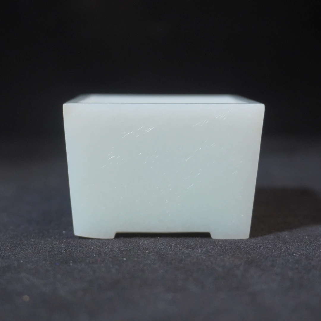 6AP6   清 和田玉梅兰竹菊四方杯