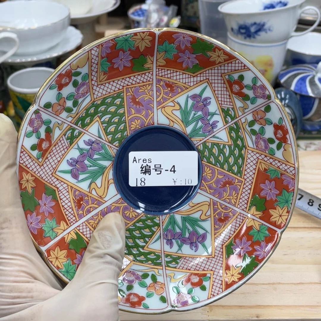 鹿屋家的美丽瓷器A**s