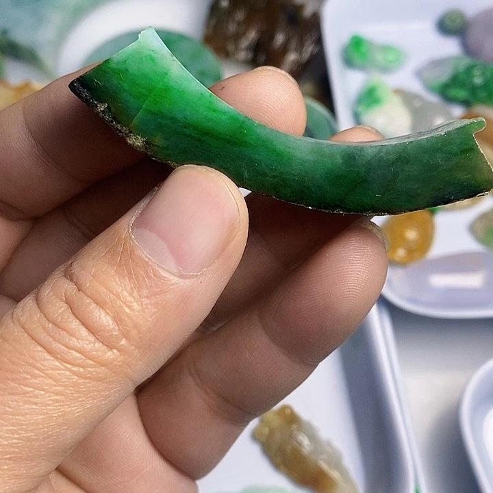 翡翠散珠天然翡翠A货挂件