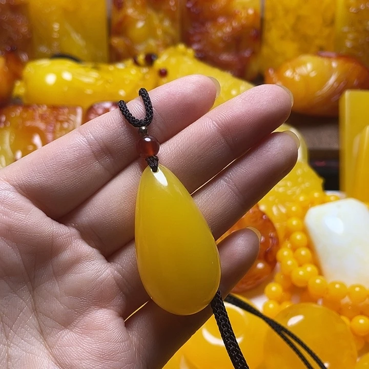 水滴 俄罗斯新密。
