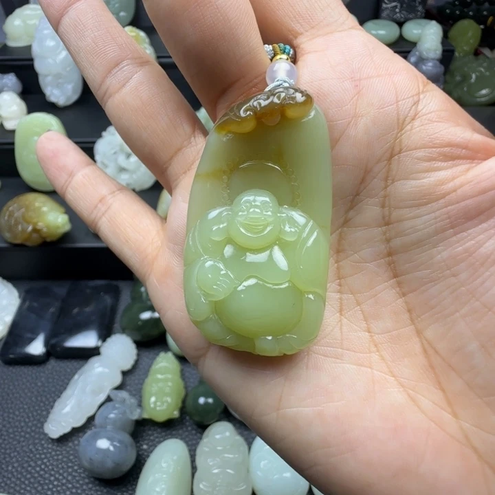 和田玉未镶嵌珠宝奇石