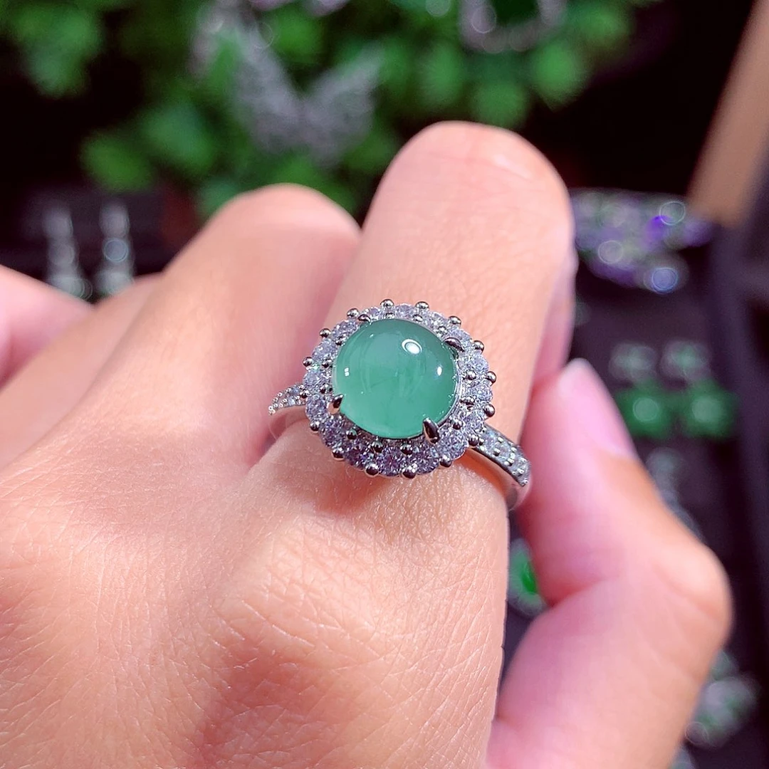 颈饰未镶嵌翡翠天然