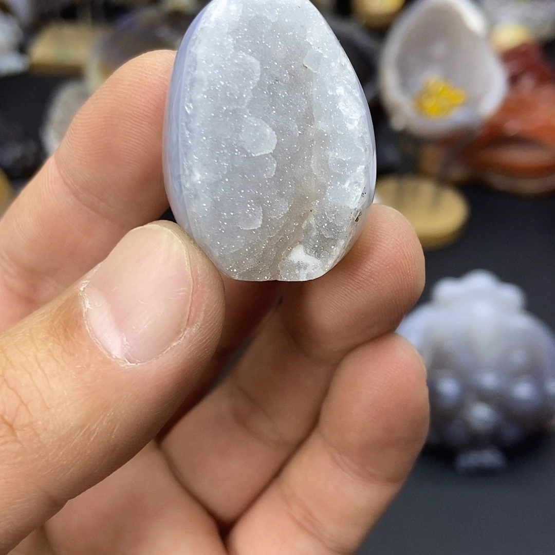 玛瑙/玉髓未镶嵌珠宝奇石