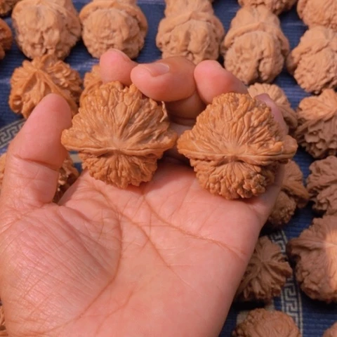 【闪购商品】吊坠文玩核桃劉*四座楼47