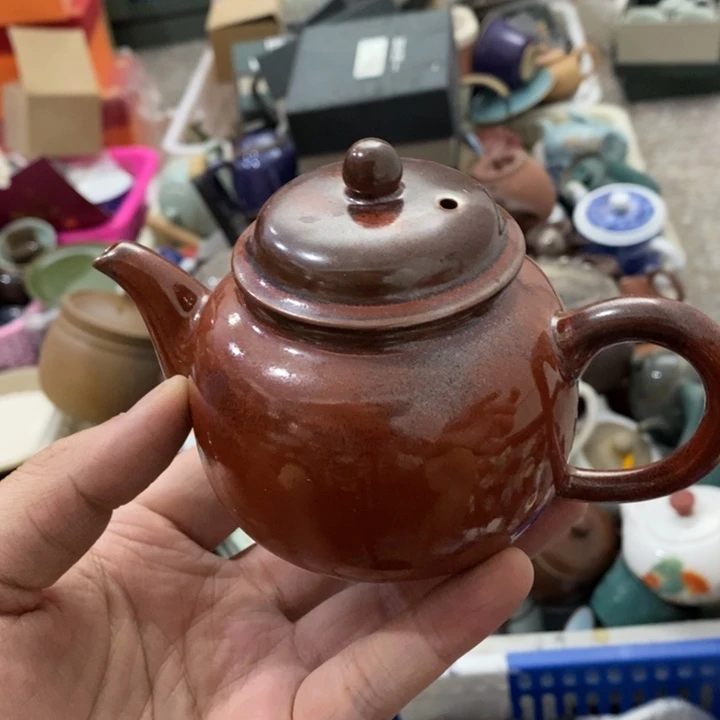 陶瓷艺术品及陶瓷壶