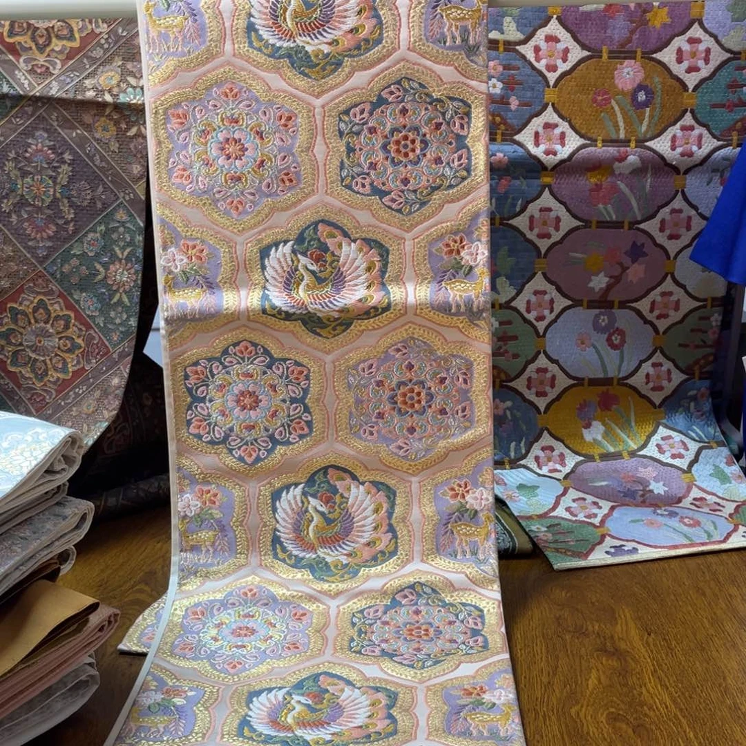 织绣全新柔软细密