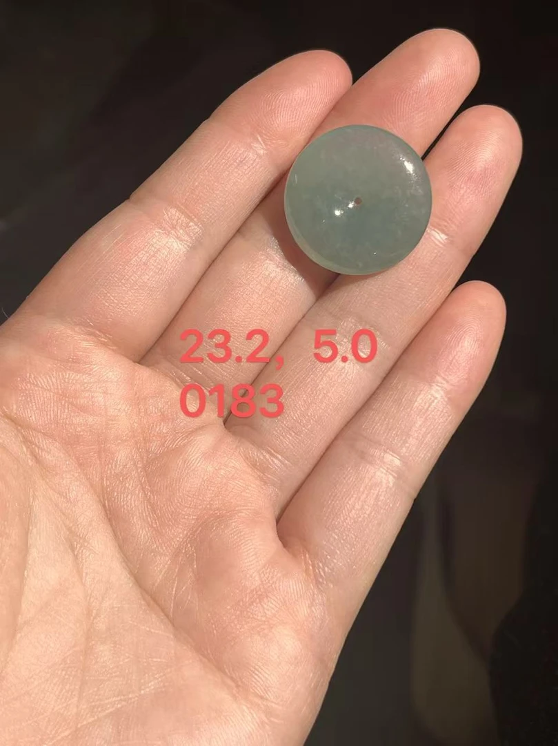 天然缅甸A货翡翠平安扣