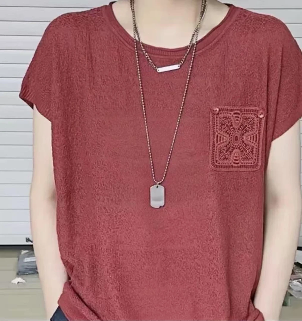 2025夏季新款女士纽扣纯色圆领遮肉显瘦上衣