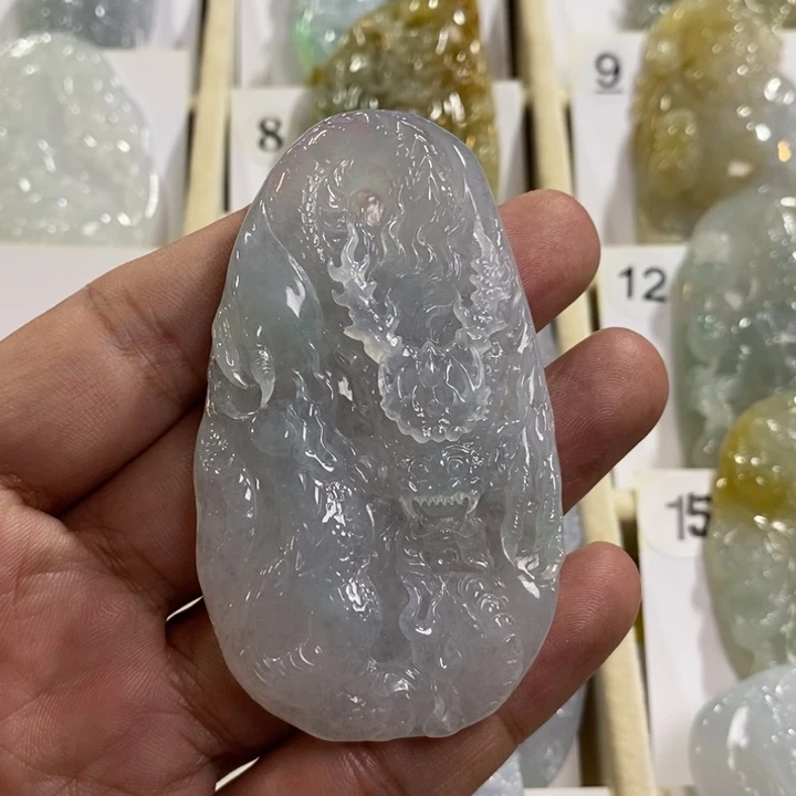 颈饰未镶嵌翡翠龙