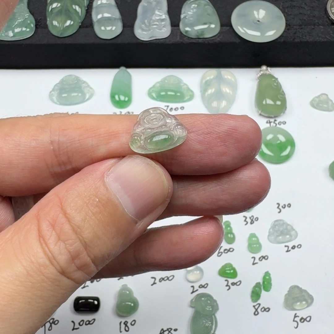 翡翠配石翡翠佛公