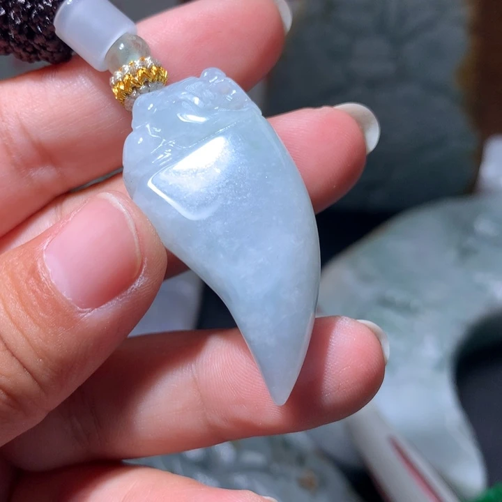 翡翠未镶嵌颈饰保真天然A货翡翠