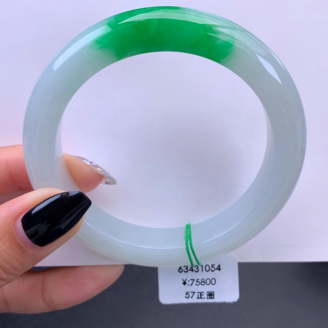 翡翠未镶嵌手镯一手）糯冰辣阳绿手镯（有纹）