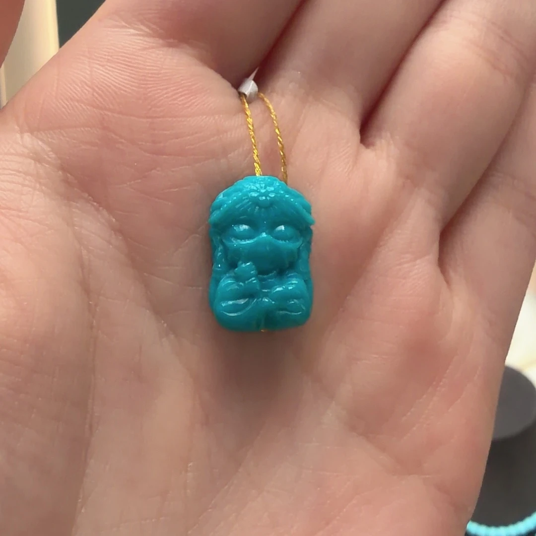 绿松石未镶嵌颈饰