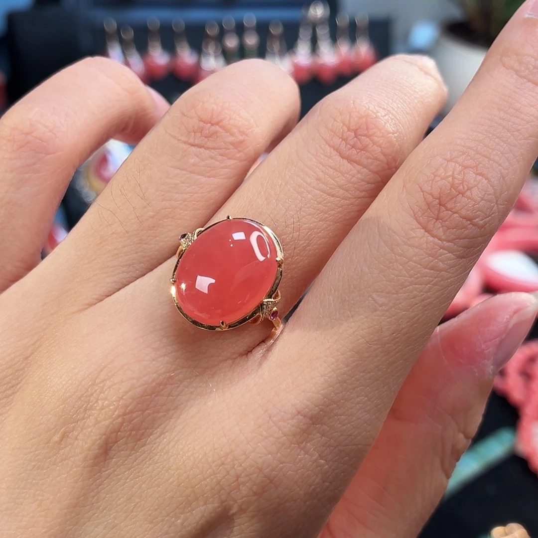 菱锰矿（红纹石）18K金镶嵌戒指