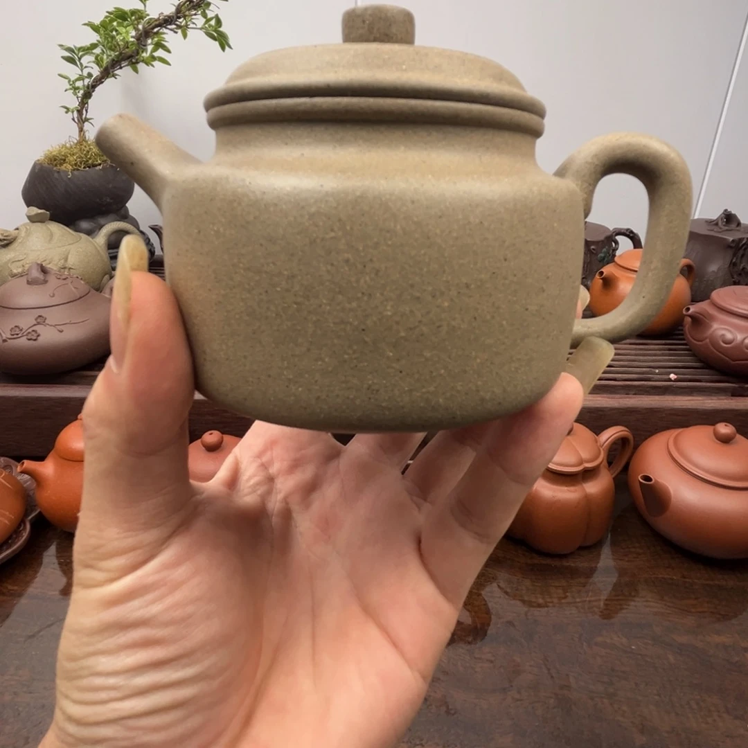 L***o紫砂茶宠宝山青段德中